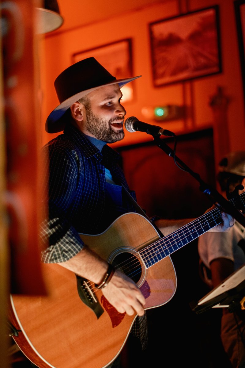 Max Pierzo Music